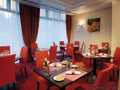 Novotel Centre Gare Hotel