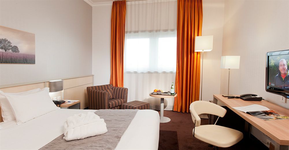Novotel Centre Gare 4* Tours