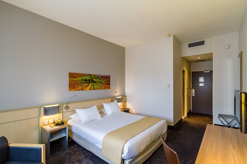 Novotel Centre Gare 4*